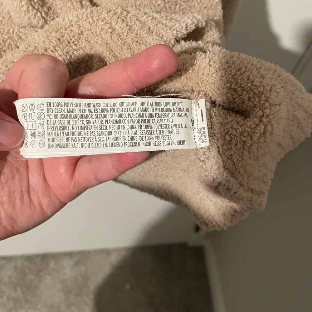 Forever 21 Beige Hooded Sweater - Picture 4 of 4